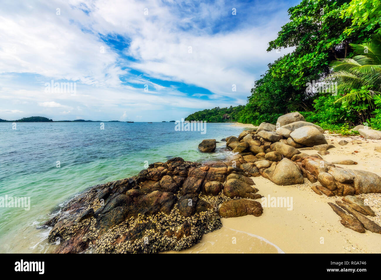 Indonesien, Riau Inseln, Bintan, Strand Stockfoto