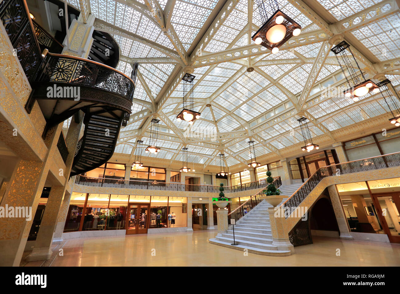 Die Lobby licht Gericht The Rookery Building auf der La Salle Street in der Schleife district, Chicago, Illinois, USA Stockfoto