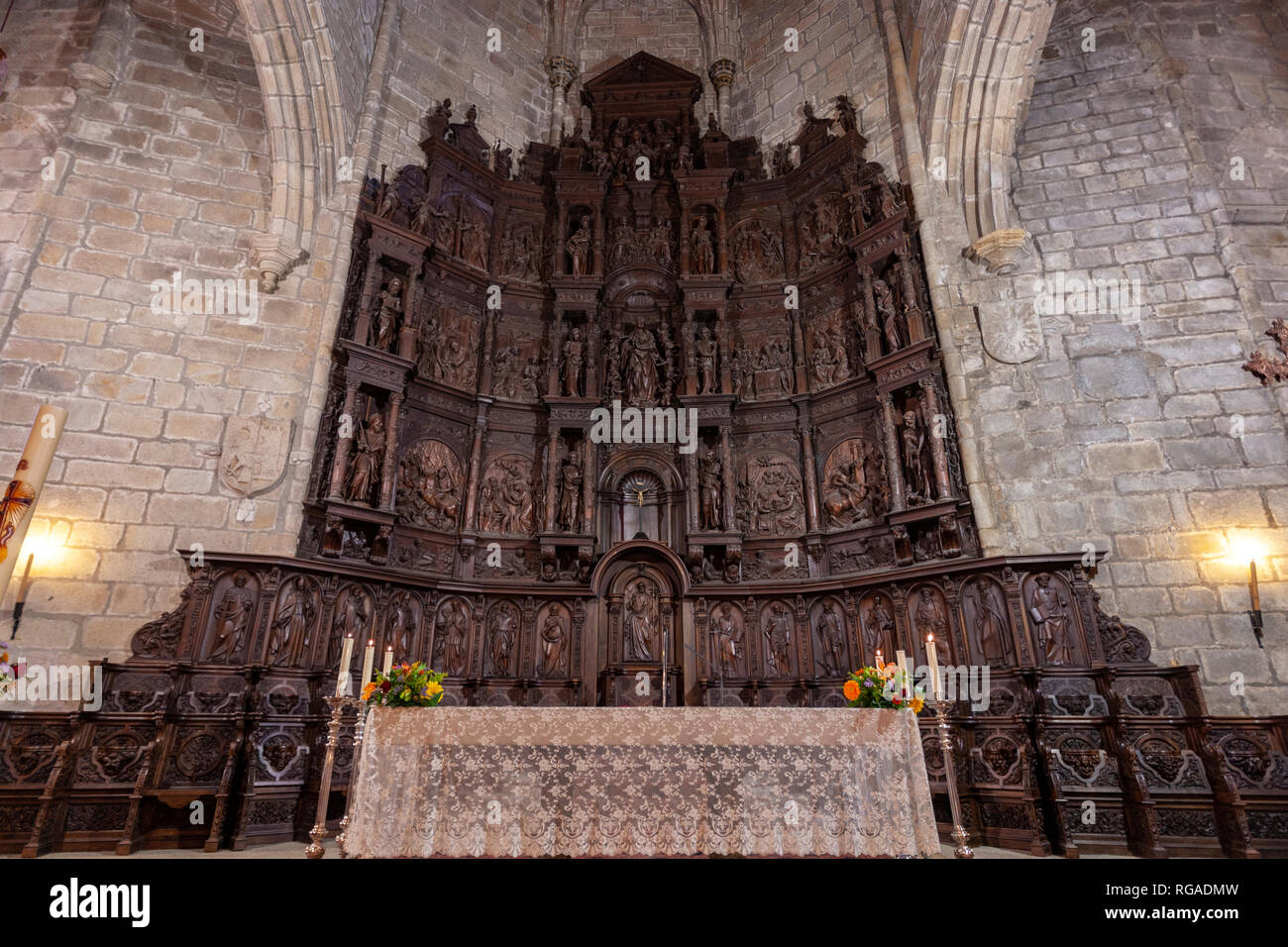 Retablo de Santa Maria la Mayor, Konkathedrale von Cáceres, Caceres, Extremadura, Spanien Stockfoto Retablo de Santa Maria la Mayor, Konkathedrale von Cáceres, Caceres, Extremadura, Spanien Stockfoto
