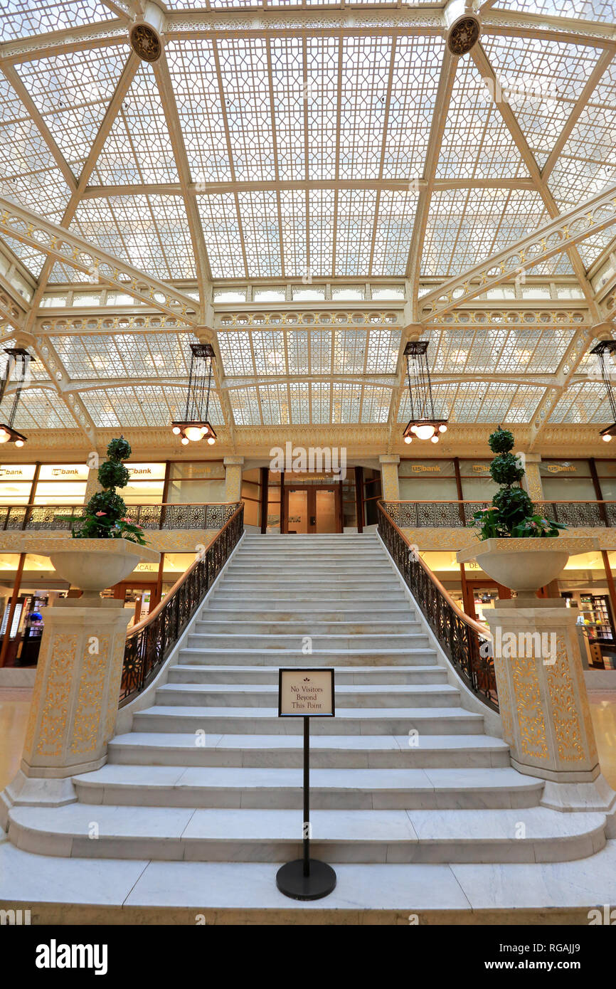 Die Lobby licht Gericht The Rookery Building auf der La Salle Street in der Schleife district, Chicago, Illinois, USA Stockfoto