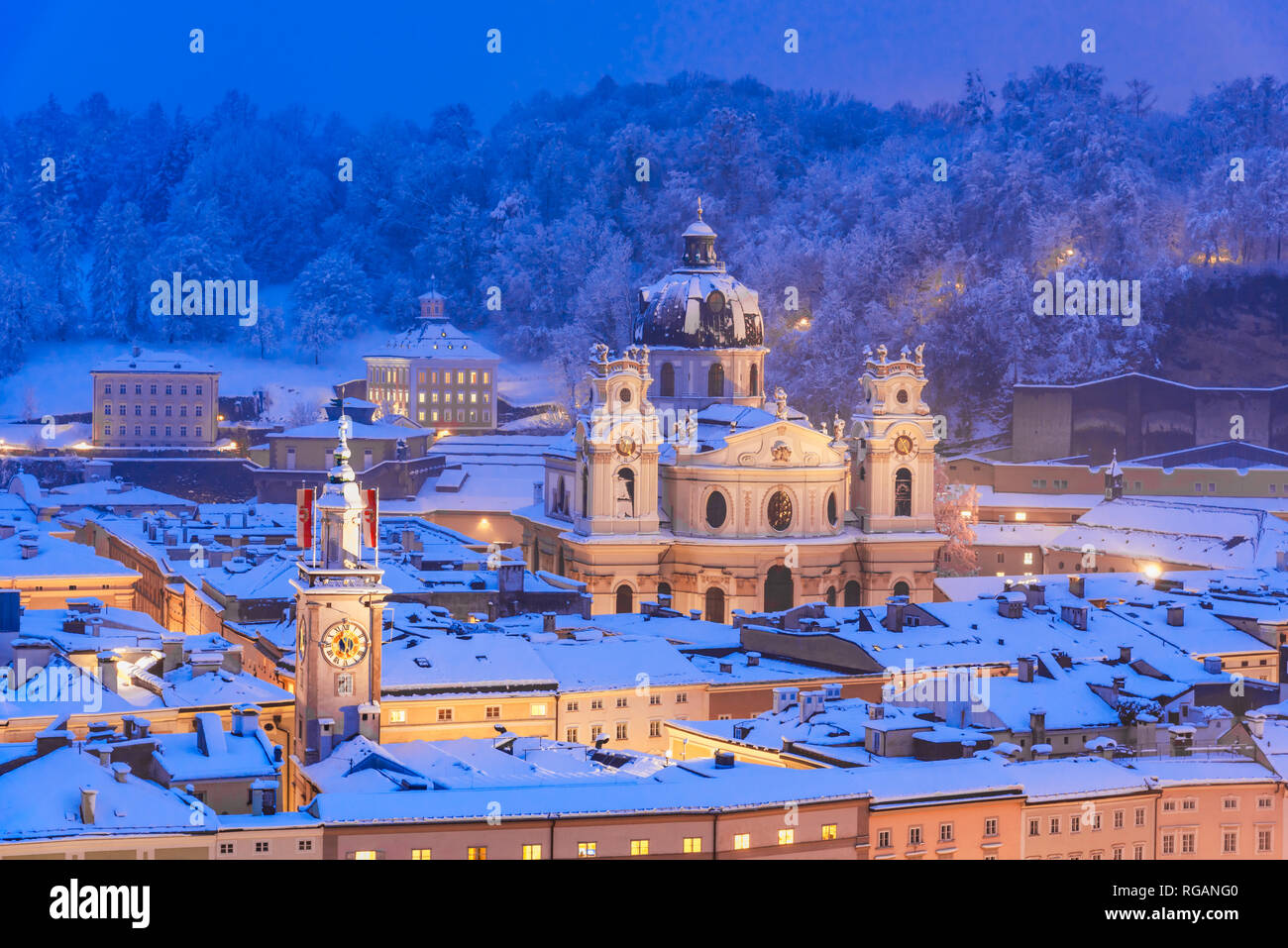 Salzburg, Österreich: Das Kollegienkircheor der Stiftskirche Stockfoto