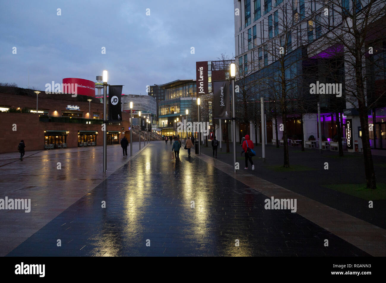 Geschäfte im Zentrum von Liverpool, England. Im Zentrum der Stadt wurde saniert in Liverpool One. Stockfoto