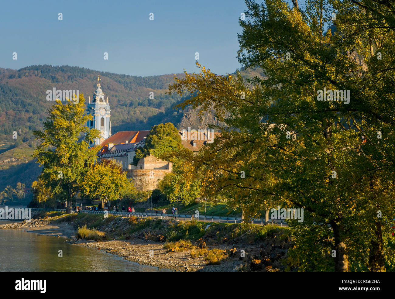 Durnstein Kirche und Kloster an den Ufern der Donau Österreich Stockfoto