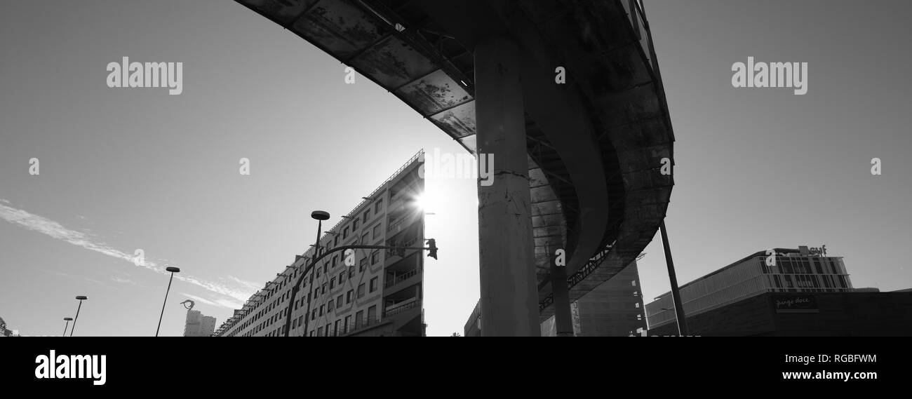 Torre Galp Galp Turm Ölraffinerie Parque das Nacoes Lissabon Portugal Stockfoto