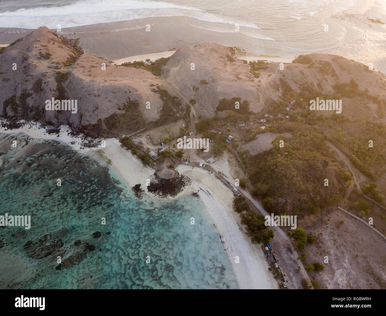 Indonesien, Lombok, Luftaufnahme von Tanjung Aan Strand Stockfoto