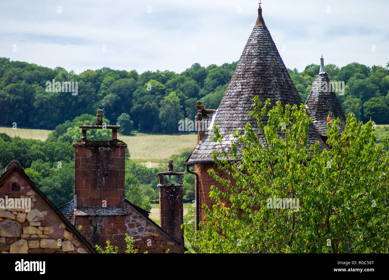 Traditionelle rote Häuser aus Stein in Collonges-la-Rouge, Limousin, Frankreich Stockfoto