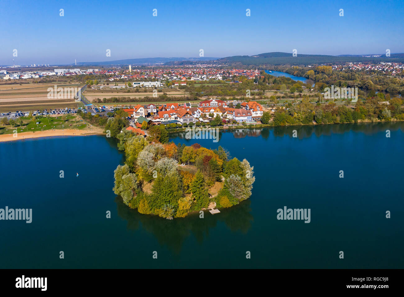 Deutschland, Unterfranken, Miltenberg, Niedernberger Seenplatte, Niedernberg, Meer Hotel Stockfoto