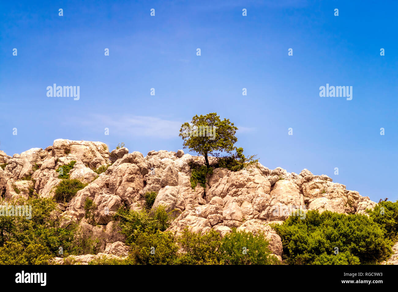 Spanien, Provinz Málaga, Sierra del Torcal mountain range, El Torcal de Antequera Nature Reserve, Kalksteinformationen Stockfoto