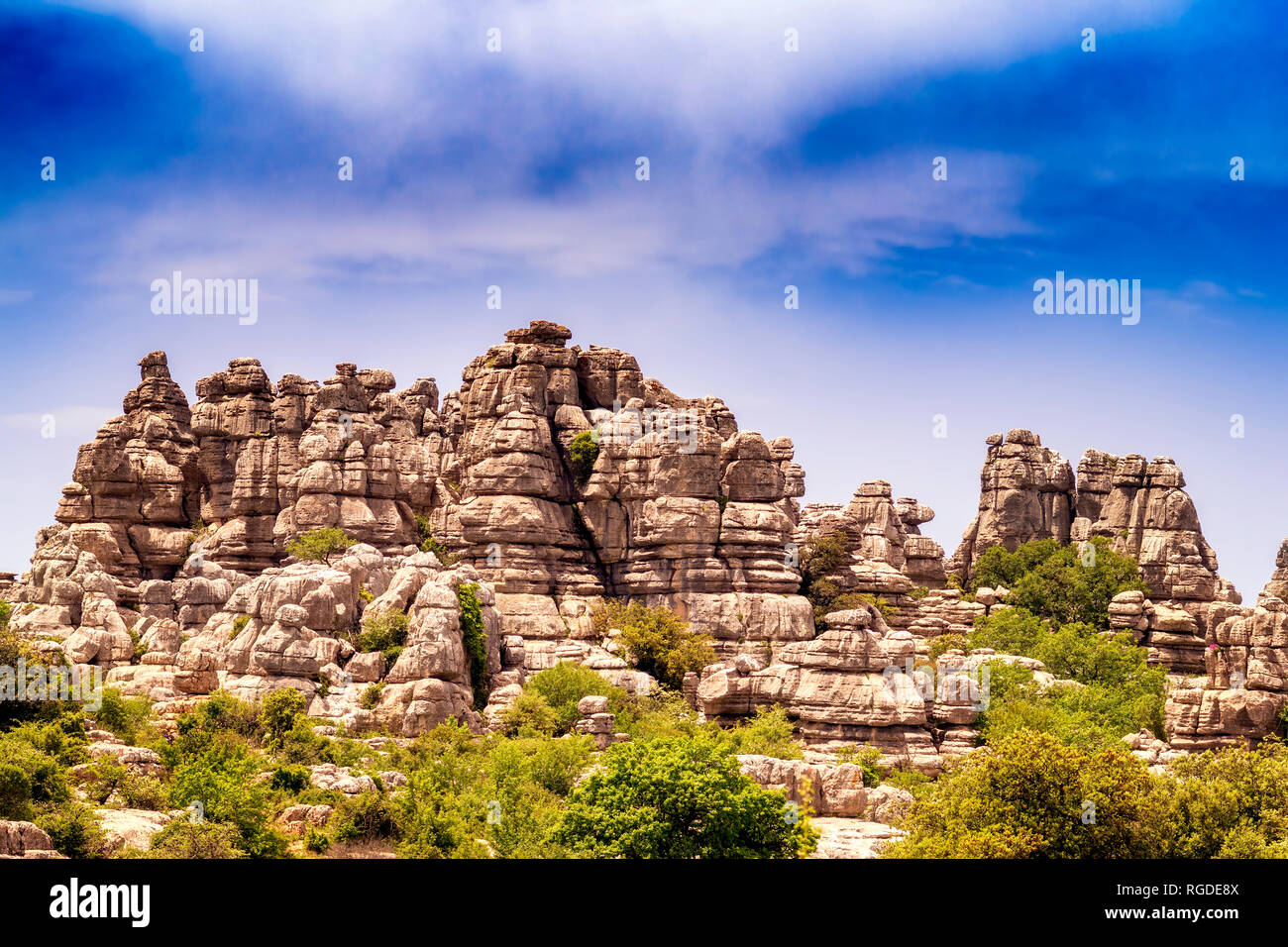 Spanien, Provinz Málaga, Sierra del Torcal mountain range, El Torcal de Antequera Nature Reserve, Kalksteinformationen Stockfoto