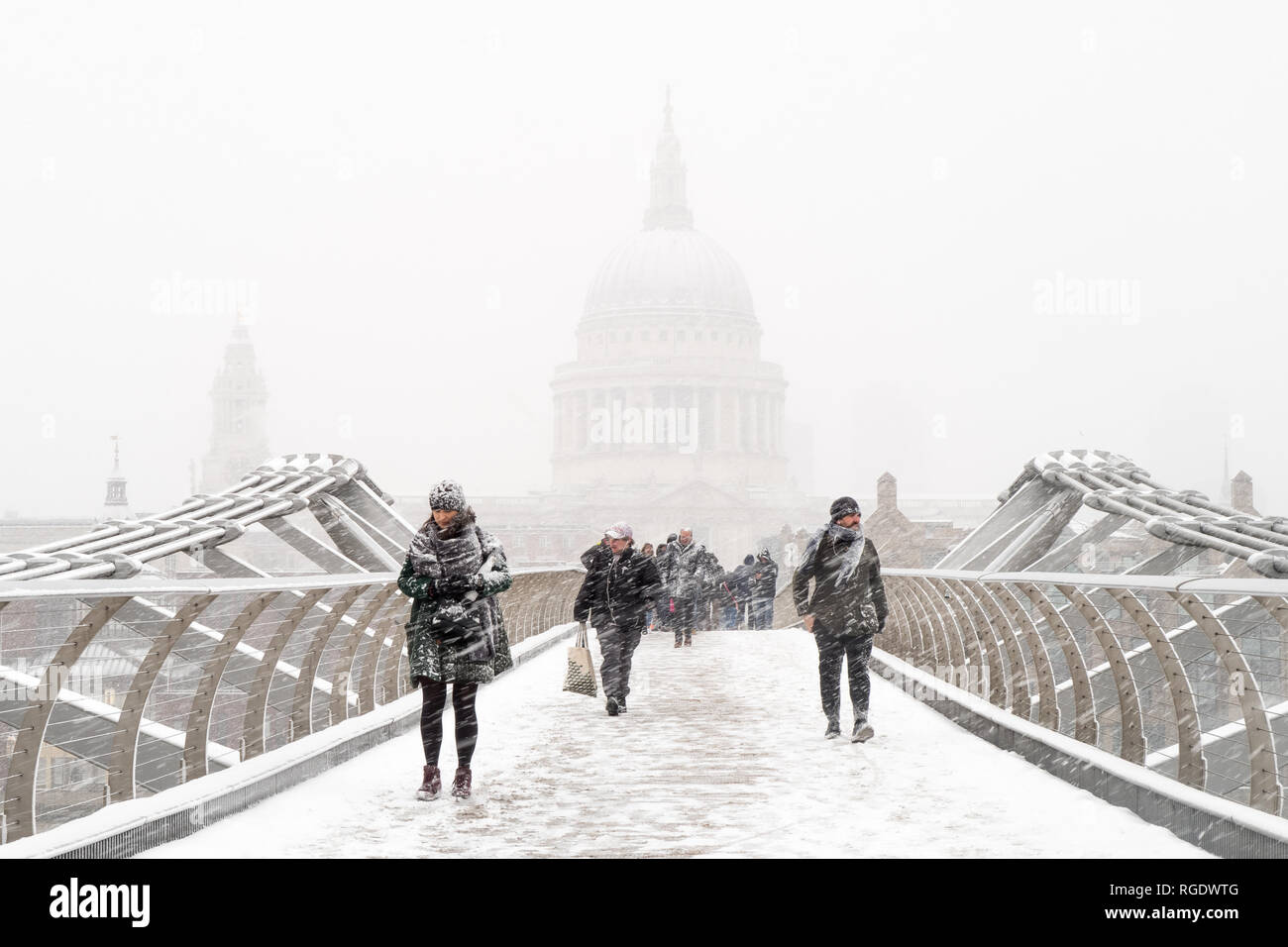 Schlechtes Wetter Stockfotos Und Bilder Kaufen Alamy