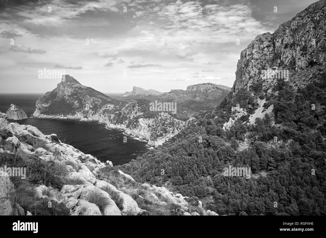 Schwarz-weiß Bild von Cap de Formentor, Mallorca, Balearen, Spanien. Stockfoto