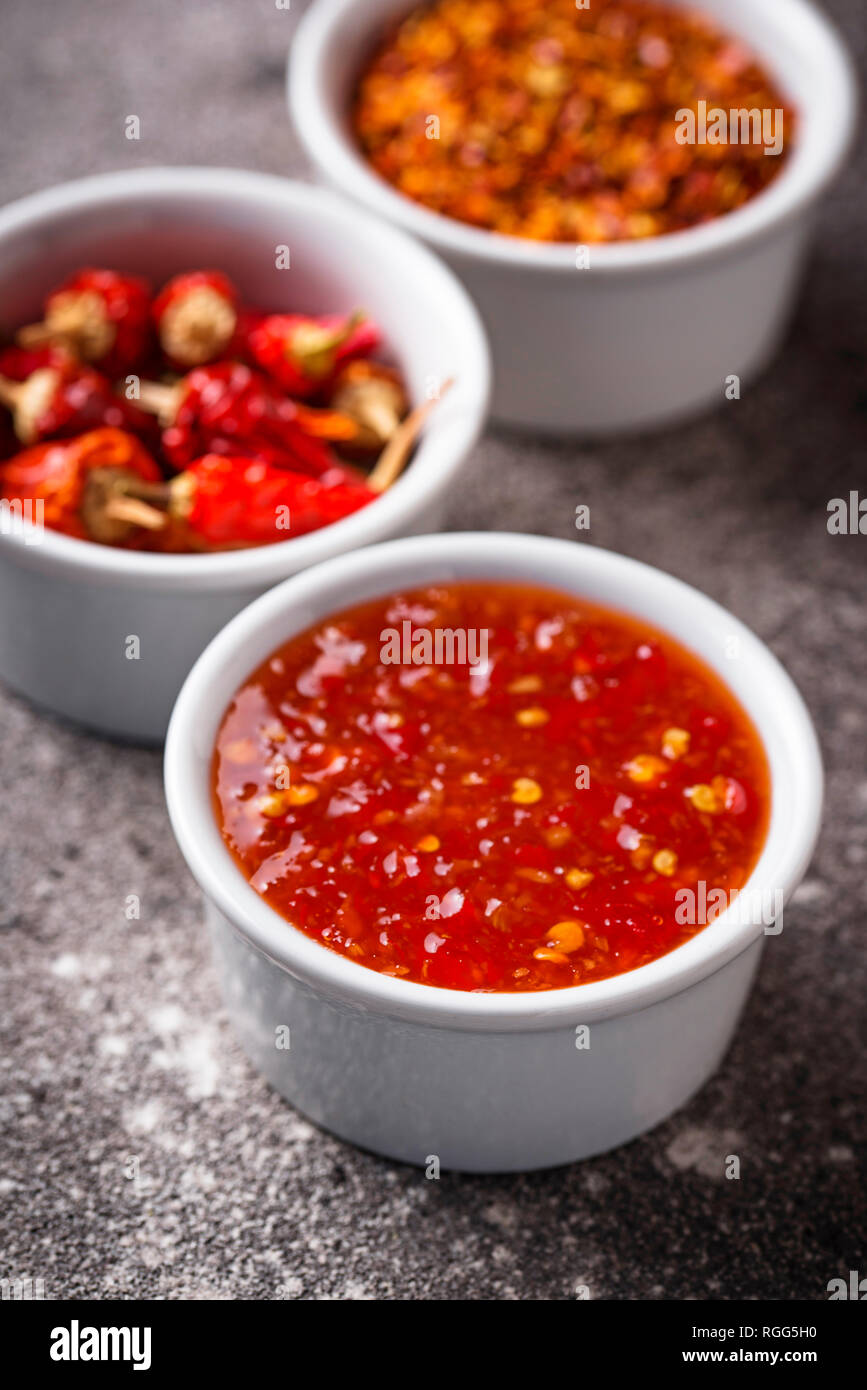 Chili Sauce mit getrockneten Paprika Stockfoto