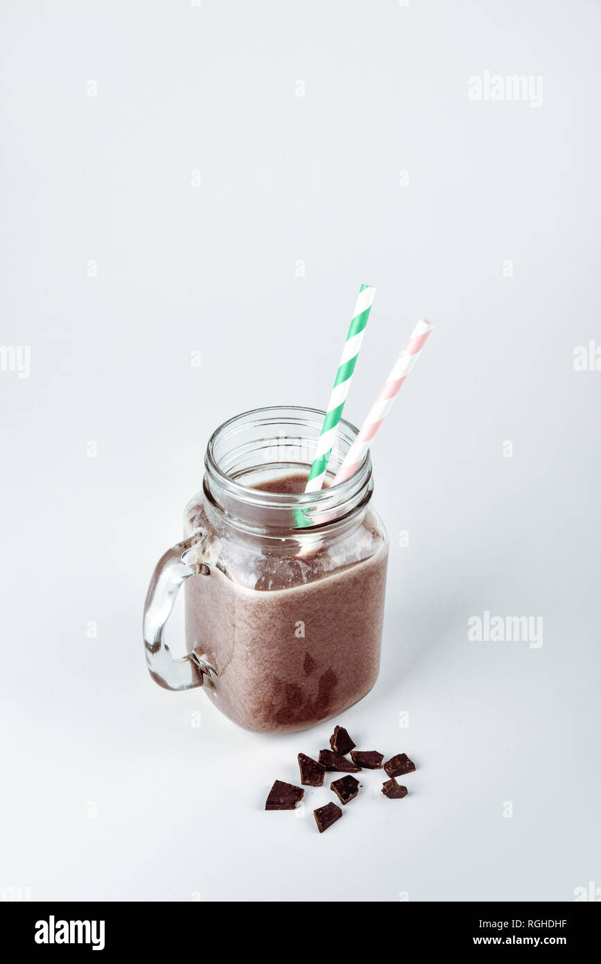 Protein Schokolade Cocktail mit Kakao für Sport Ernährung Essen ohne Kalorien Stockfoto