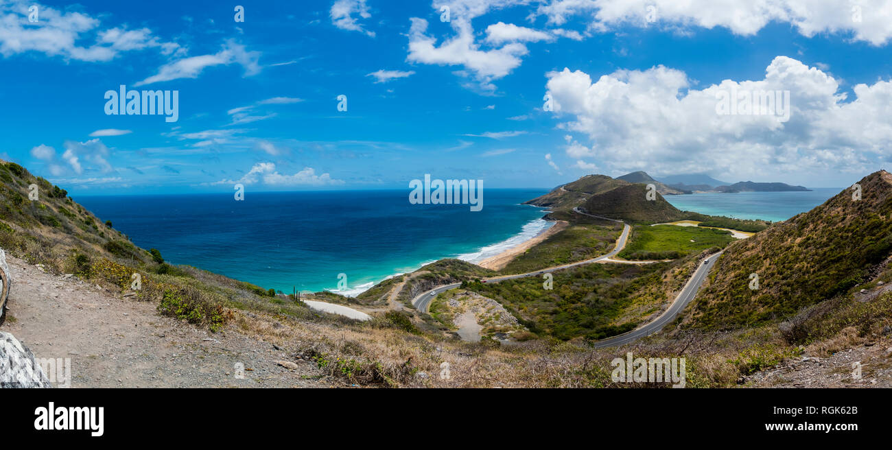 Karibik, Kleine Antillen, St. Kitts und Nevis Basseterre, Aussicht auf Salt Pond Stockfoto
