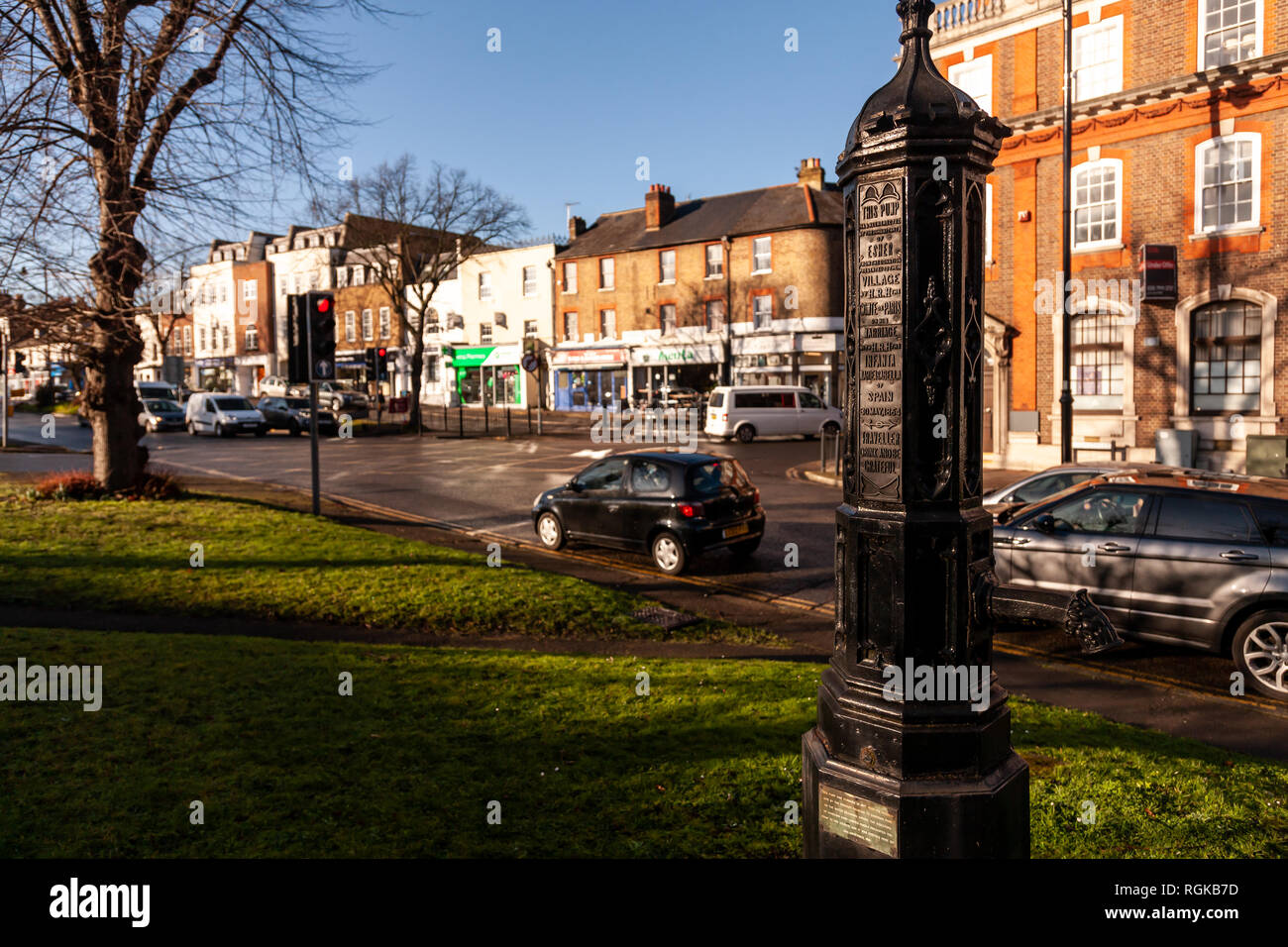 Esher, England - 21. Januar 2019. Etwas außerhalb von London, Esher ist 20 Minuten von trainride Metropolitan London. Mit seiner Nähe zum Stockfoto