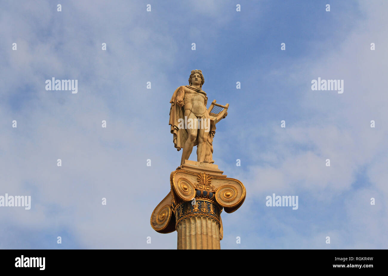 Apollo Statue - Nationalen Akademie der Künste in Athen, Griechenland Stockfoto