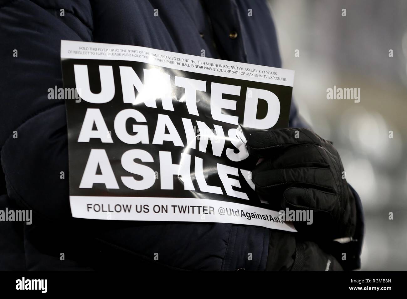 Newcastle United Fc V Manchester City Fc Stockfotos Und Bilder Kaufen Alamy