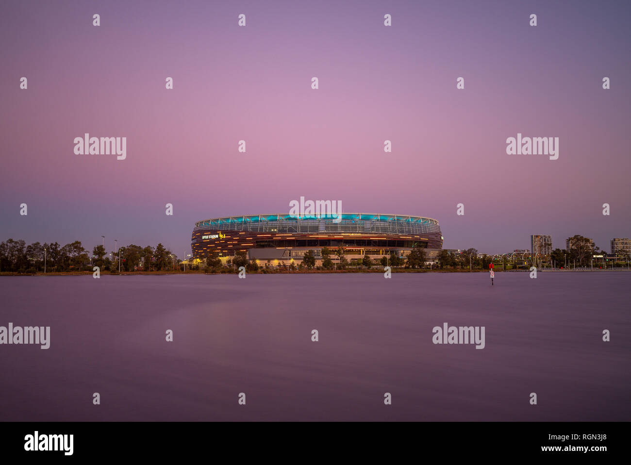 Perth, Australien - Januar 15, 2019: Perth Stadium, auch als Optus Stadion ist ein Fußballstadion in Perth, Westaustralien, im 19. Stockfoto