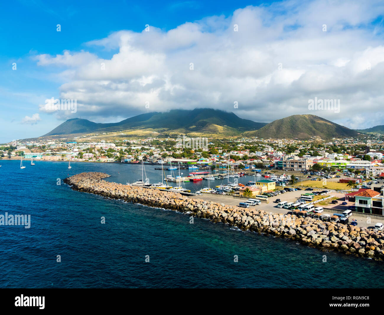 Karibik, Kleine Antillen, St. Kitts und Nevis Basseterre, Hafen Stockfoto