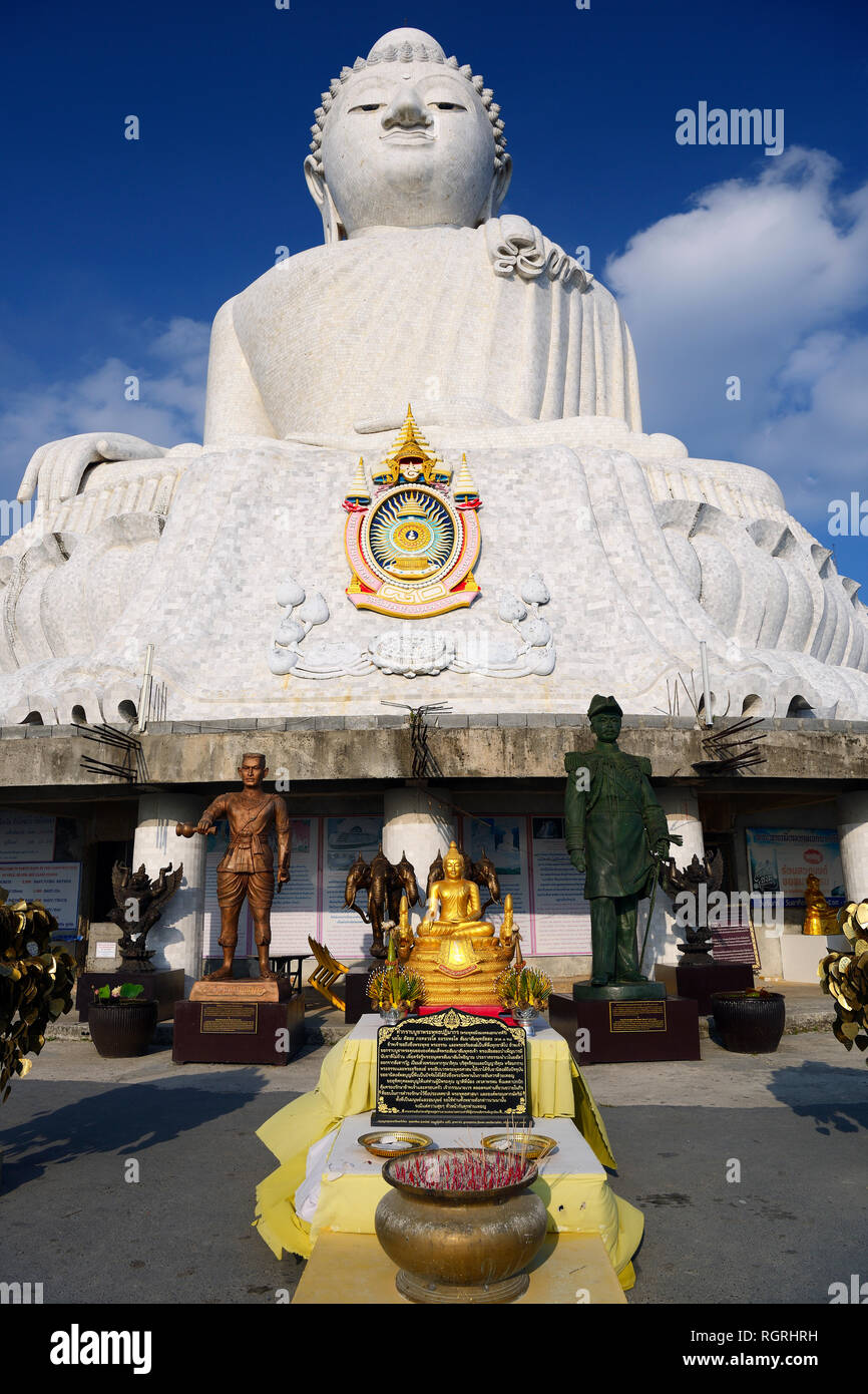 Großer buddha von thailand Fotos und Bildmaterial in hoher Auflösung Alamy
