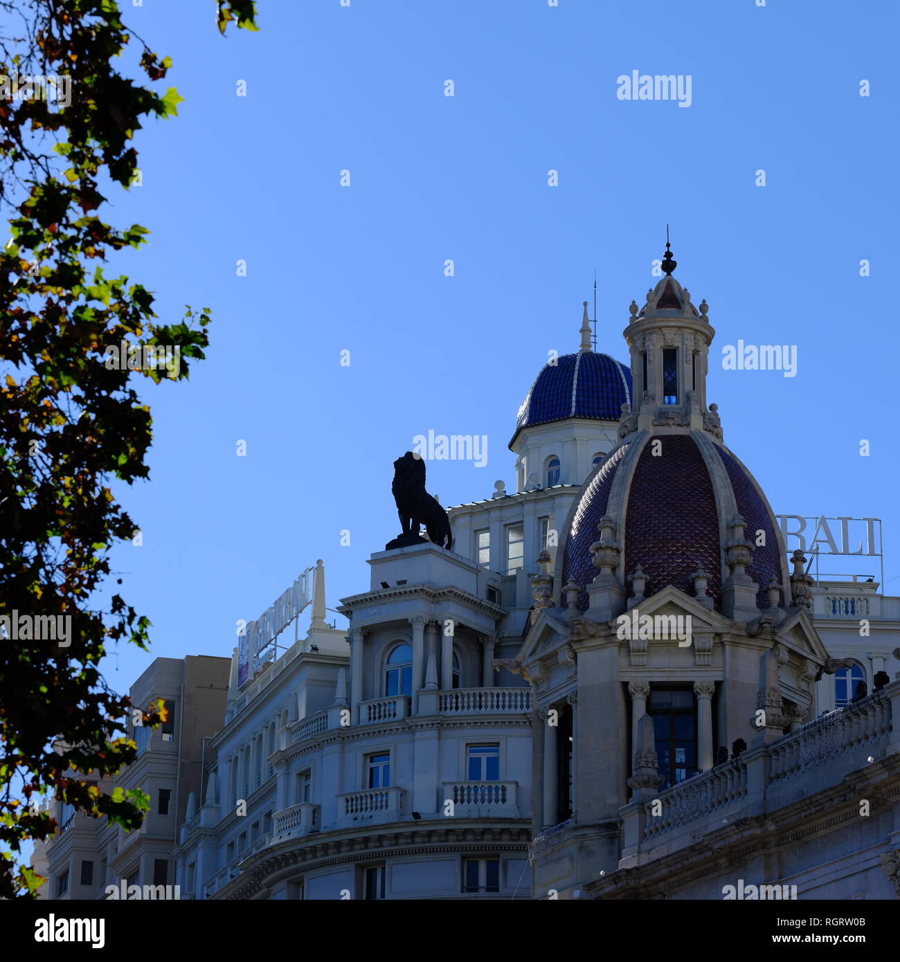 Valencia City Hall Plaza Platz und Brunnen von Javier Goerlich Spanien konzipiert Stockfoto