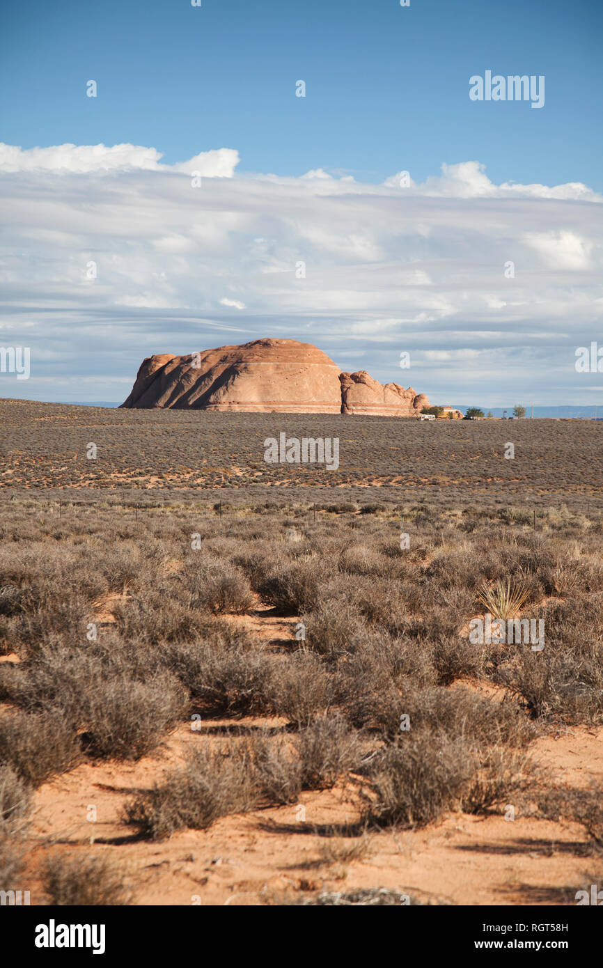 Blick auf die umliegende Wüste auf dem Navajo-reservat in der Nähe der Antelope Canyon in Arizona USA Stockfoto