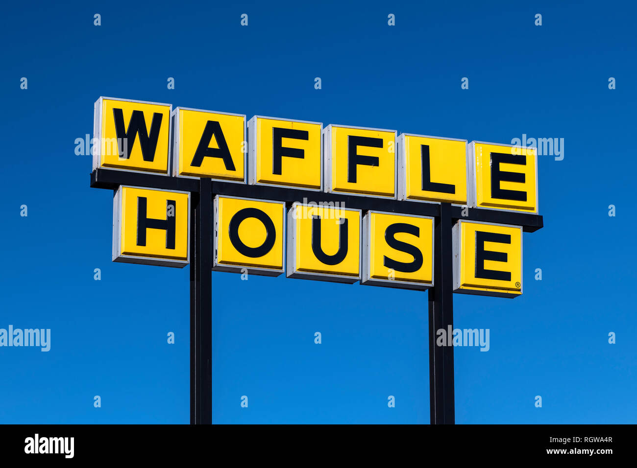 Waffle House ist eine US-amerikanische Restaurantkette, vorwiegend in den südlichen Staaten. Stockfoto