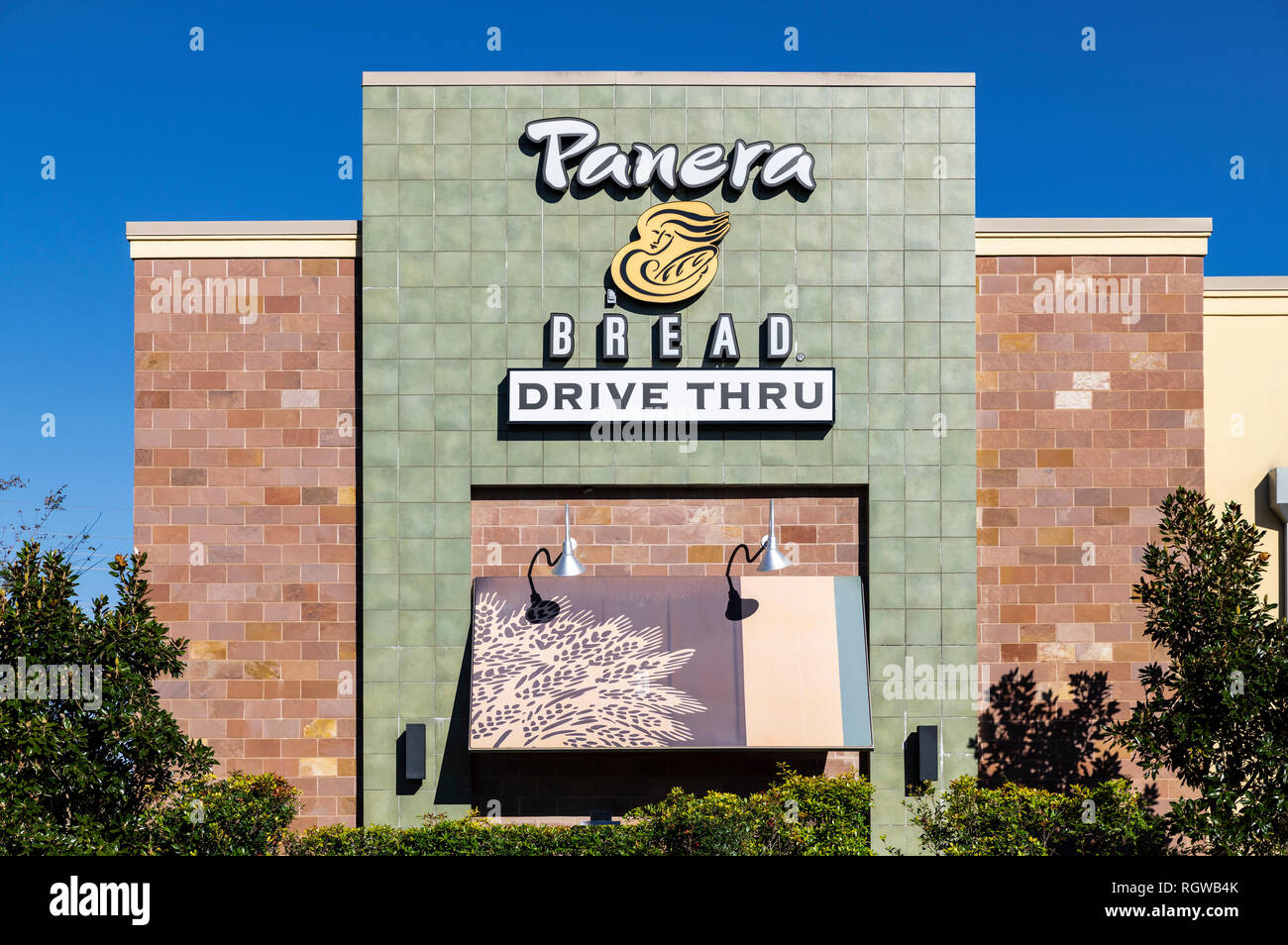 Panera Bread Restaurant fahren Sie durch Service. Stockfoto