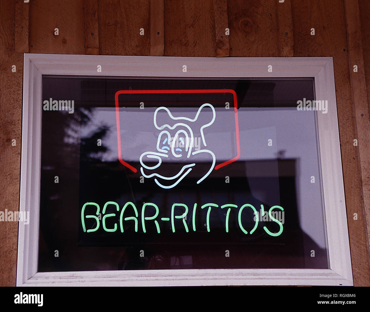Burrito Zeichen geschrieben 'Bear-rittos" in Hyder, Alaska Stockfoto