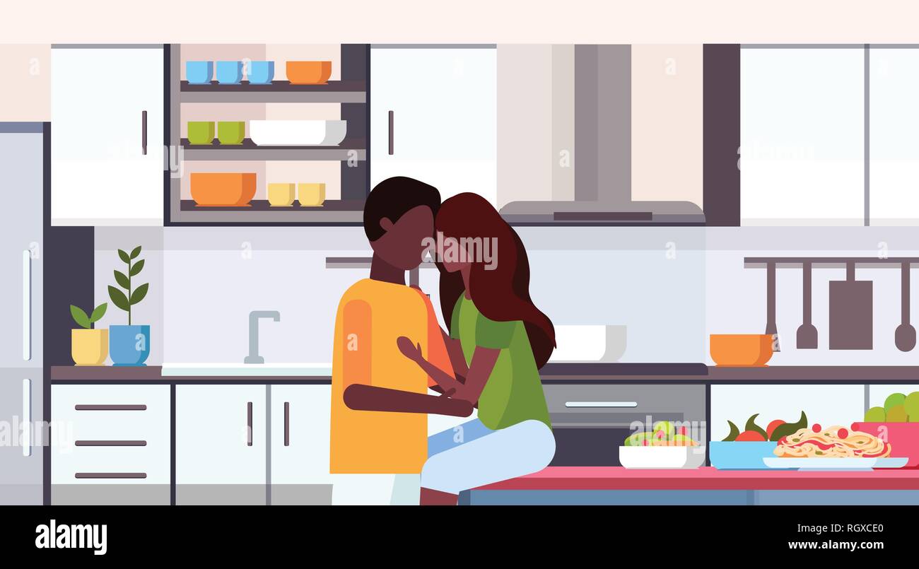 Paar umarmen und küssen am Küchentisch happy valentines Tag feiern Konzept afrikanische amerikanische Mann Frau in der Liebe das moderne Apartment Innenraum Stock Vektor