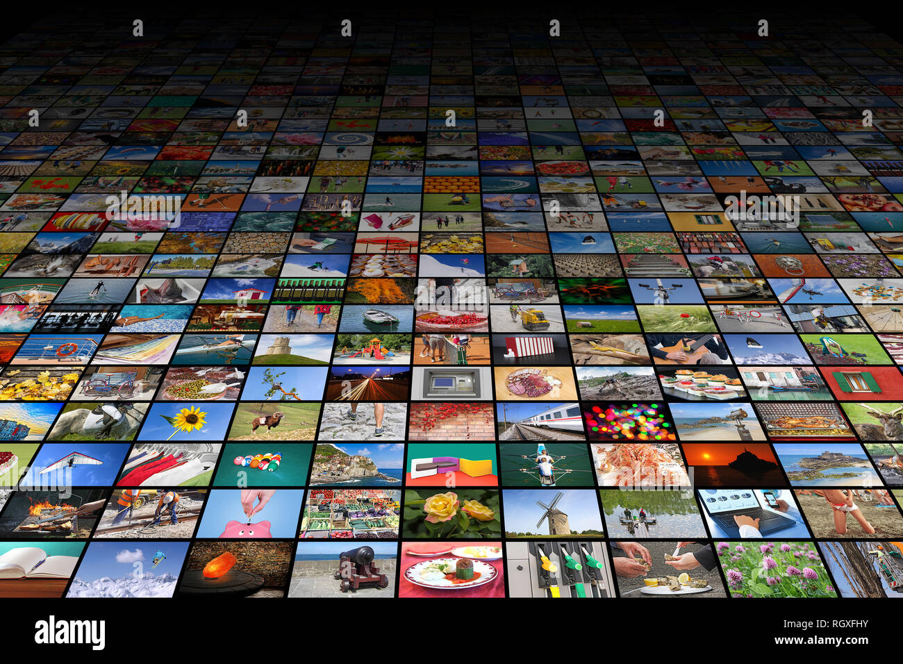 Riesige multimedia widescreen Video und Bild Wände Stockfoto