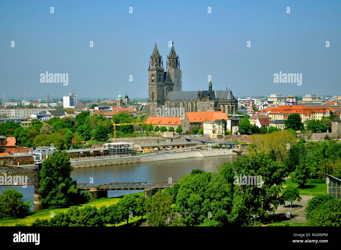 Magdeburger Dom, Blick vom Aussichtsturm auf der Elbe, Deutschland, Europa Stockfoto