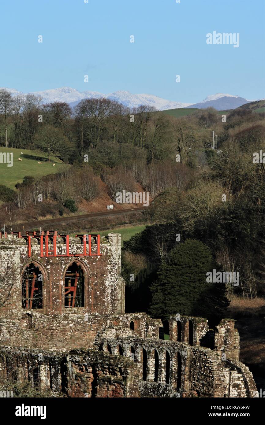 UK Furness Abbey, Barrow In Furness, Cumbria. Blick Richtung Furness Abbey. Furness Halbinsel. Stockfoto