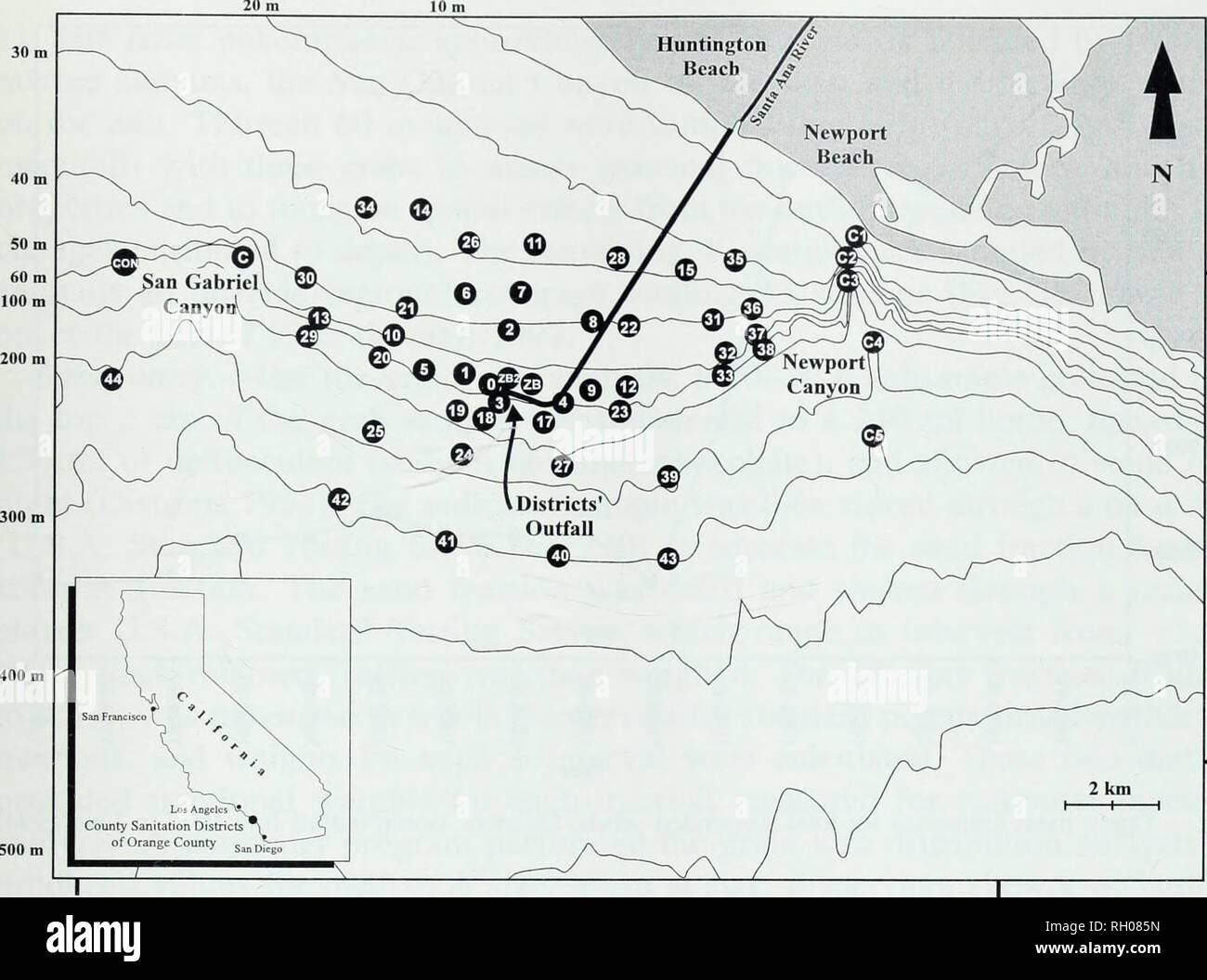 . Bulletin. Wissenschaft. SEDIMENT- und MEERESAUSLASS BEZIEHUNGEN 23. - 33,6° County Abwasserentsorgung Gebiete" Orange County - 33,5° 118.1° 117.9° Abb. 1. Bahnhof Lageplan für Sedimentproben, San Pedro, Kalifornien 1985-1993. (Wasser Abzweigung Projekte, Talsperre Bau, Bewässerung Praktiken, mu-nicipal und industrielle Abwässer, ocean Dumping, Bagger, Bohrer - ing Flüssigkeiten und Stecklinge Entlastung), die direkt Einfluss sediment Größe, Kom-Position, Verteilung und Qualität, die sich auf dem Festlandsockel (Eisma 1973, 1990; Dyer 1984; McLaren und Little 1987; Halim 199 Stockfoto