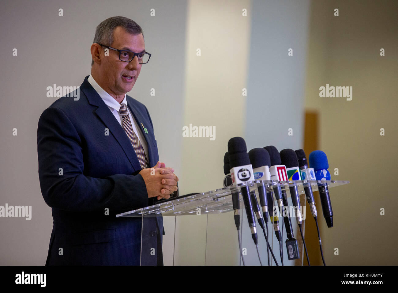 SP - Sao Paulo - 01/31/2019 - Porta Voz da Presiencia inforamoces auf Jair Bolsonaro - Die Stimme der Präsidentschaft der Republik, allgemeine Otavio Santana Do Rego Barros, gibt Informationen über den Gesundheitszustand des Präsidenten Jair Bolsonaro, Wer ist Wer war Albert Einstein Krankenhaus im südlichen Teil der Stadt Sao Paulo zugelassen nach der Chirurgie am vergangenen Montag ein colostomybeutel, der im September letzten Jahres eingestellt wurde, nachdem er ein Messer Angriff in seinem Wahlkampf in der Stadt Sao Paulo zu entfernen. Juiz de Fora, Minas Gerais. Foto: Suamy Beydoun/AGIF Stockfoto