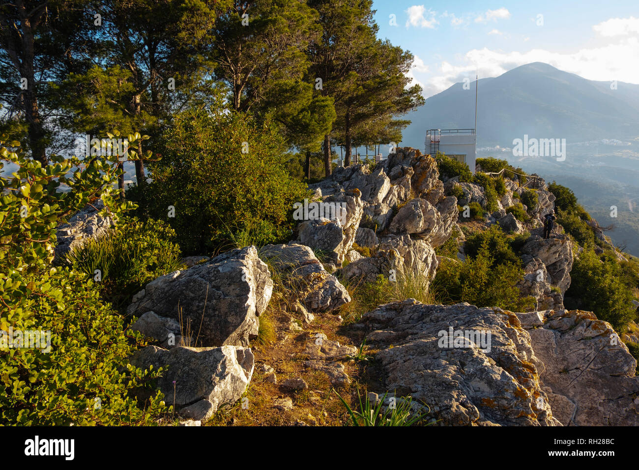 Trekking, Natur Landschaft. Dämmerung in der natürlichen Räume der Münze. Valle del Guadalhorce. Provinz Malaga, Andalusien. Spanien Europa Stockfoto