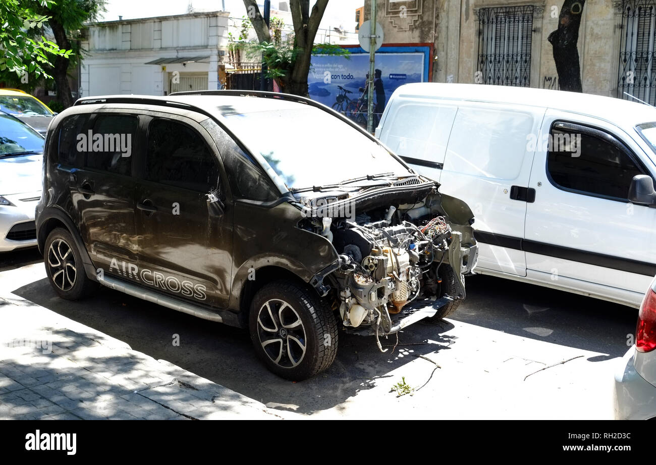 Street Scene, Buenos Aires. Diese geparkten Auto führt nirgendwo hin. Stockfoto