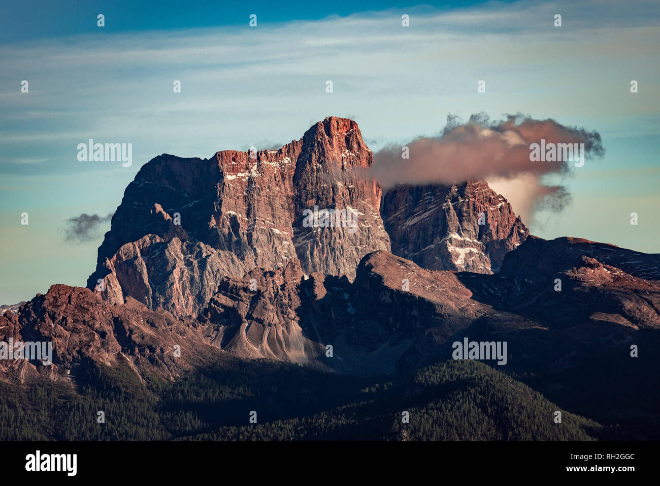 Die italienischen Dolomiten Berge Landschaft bei Sonnenuntergang Stockfoto