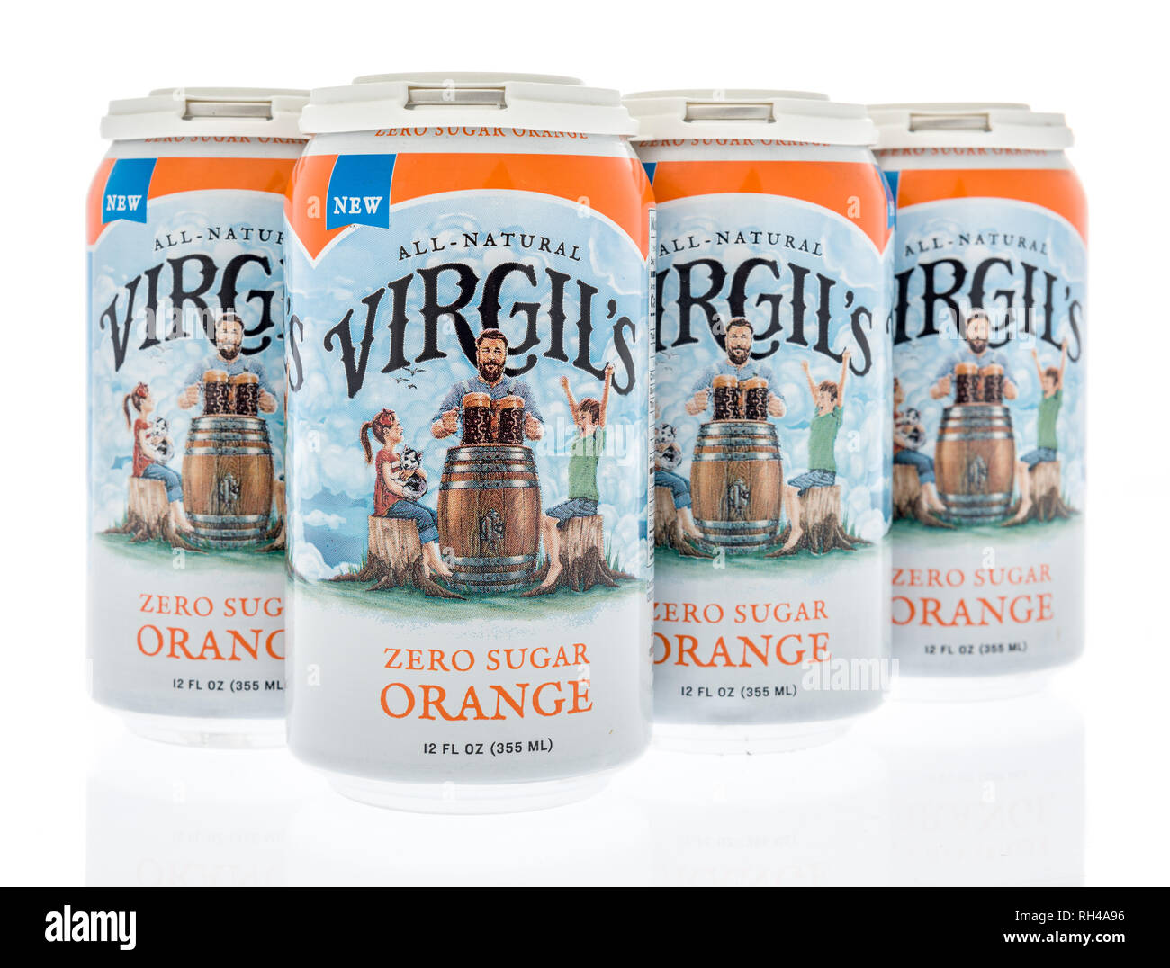 Winneconne, WI - 27 Januar 2019: ein Six Pack von Virgils orange Soda auf einem isolierten Hintergrund Stockfoto
