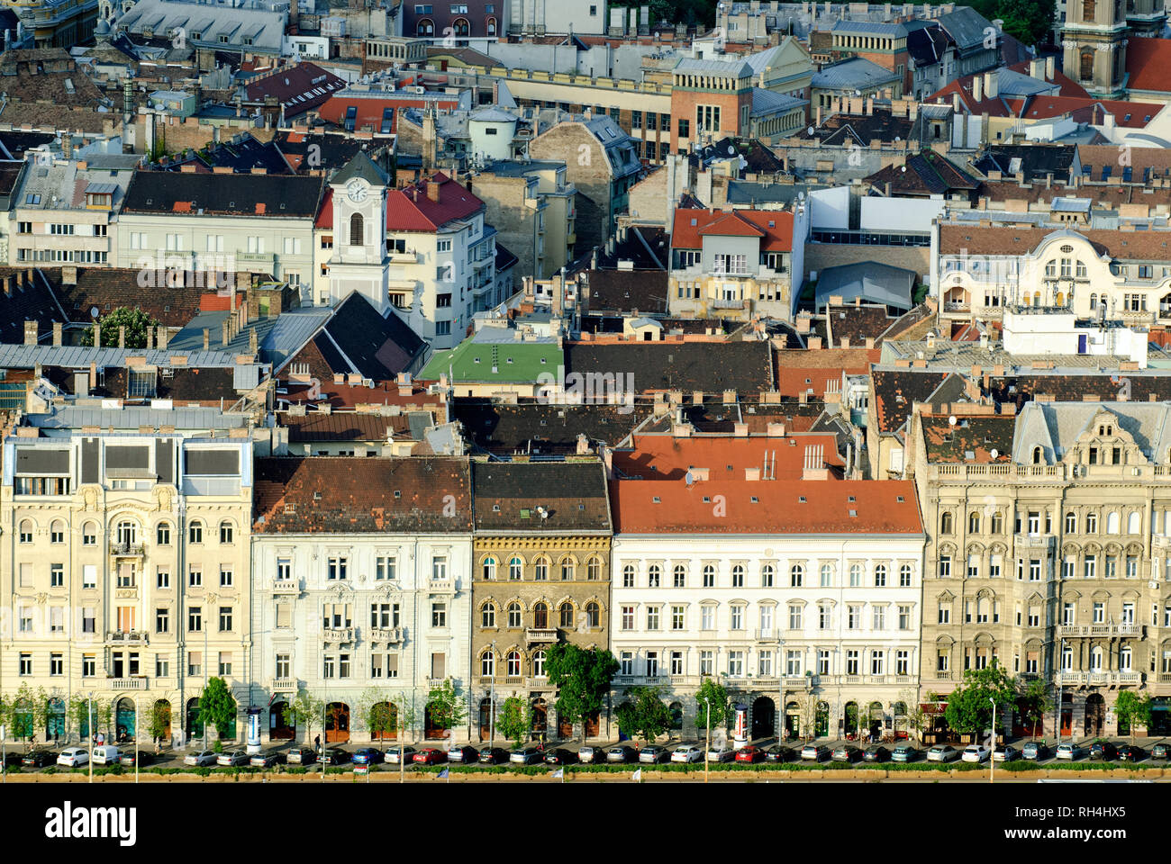 Budapest Innenstadt dichten Gebäude, Pester Seite Stockfoto