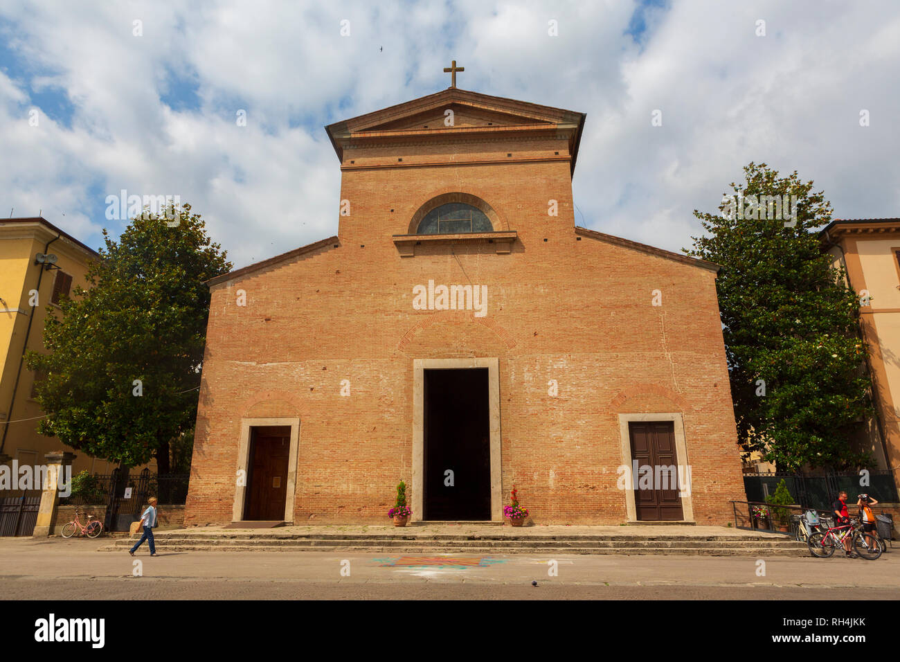Propositura di San Tommaso Apostolo eine katholische Kirche in Certaldo Certaldo Basso, eine Gemeinde in der Toskana, Italien. Stockfoto