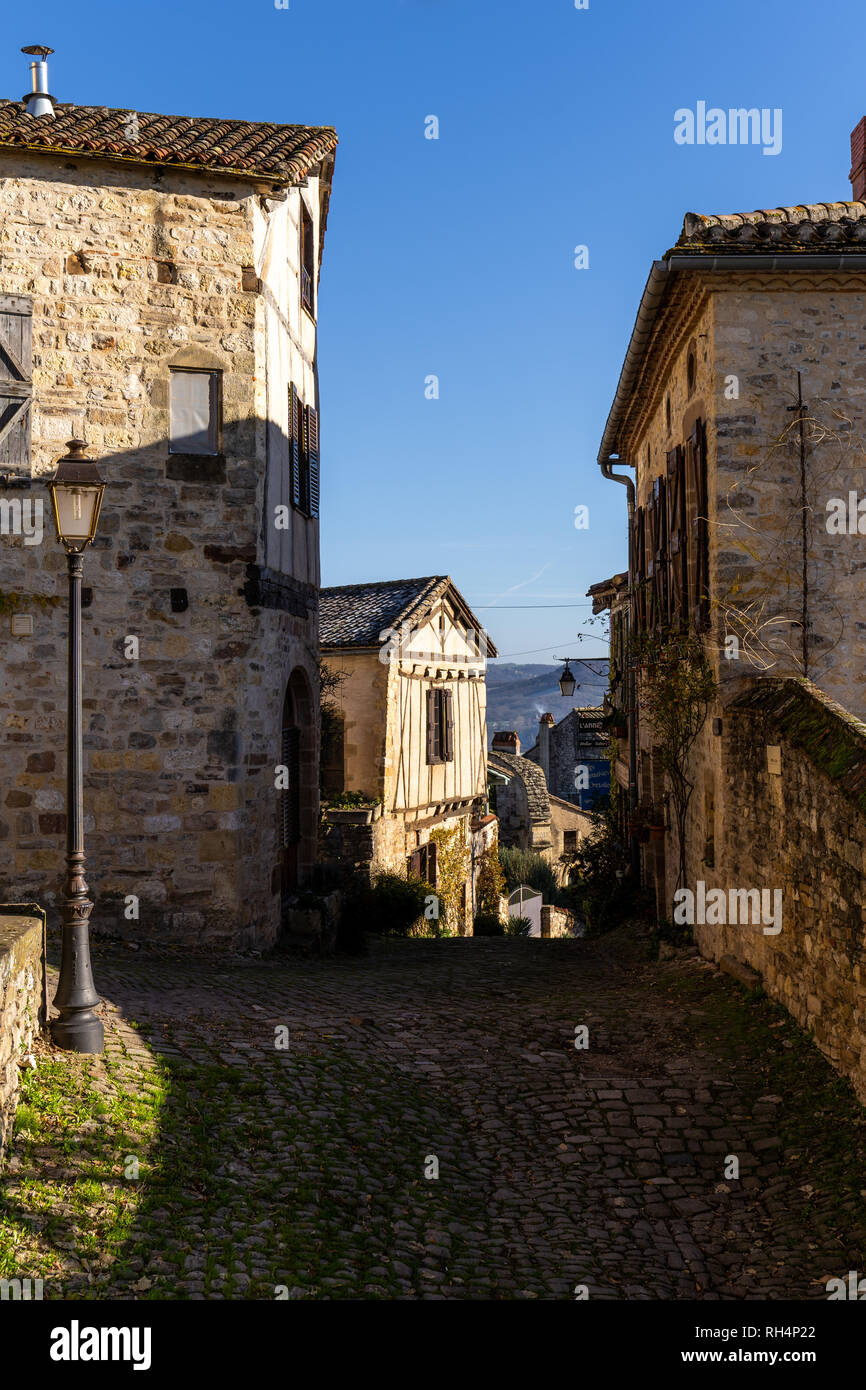 Blick auf die kleine Stadt Cordes-sur-Ciel, Stockfoto