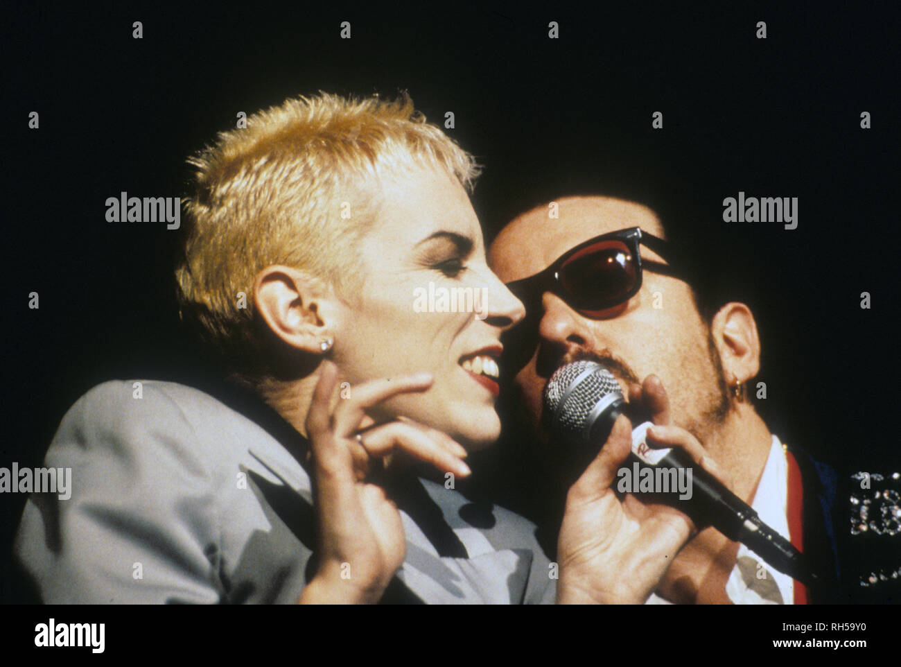 Dave Stewart Eurythmics Stockfotos und -bilder Kaufen - Alamy