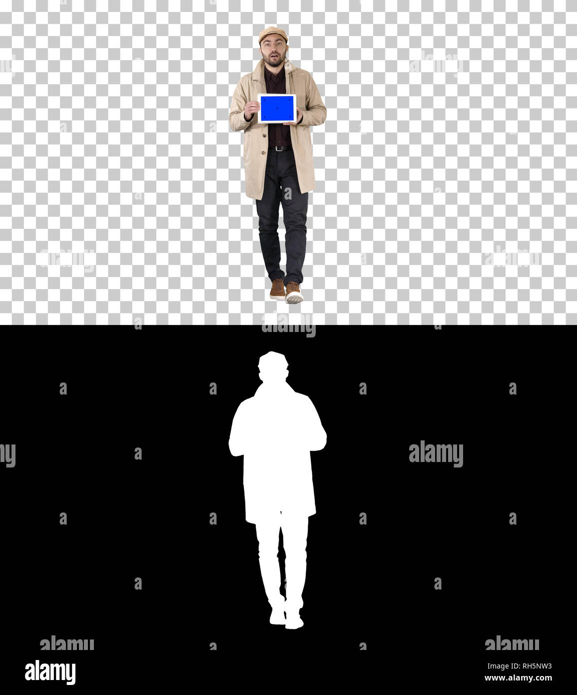 Junge Menschen wandern, Reden und zeigen digitale Tablet mit Blue screen Mockup, Alpha Kanal Stockfoto