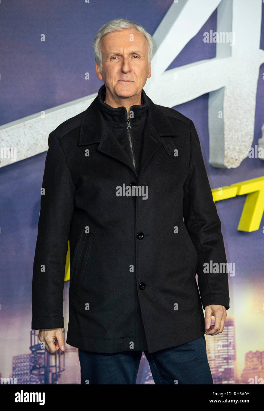 James Cameron besucht die Weltpremiere von "Alita: Battle Angel' im Odeon Leicester Square. Stockfoto