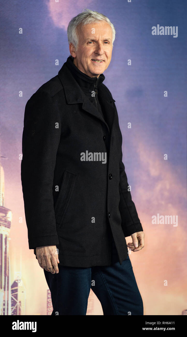 James Cameron besucht die Weltpremiere von "Alita: Battle Angel' im Odeon Leicester Square. Stockfoto