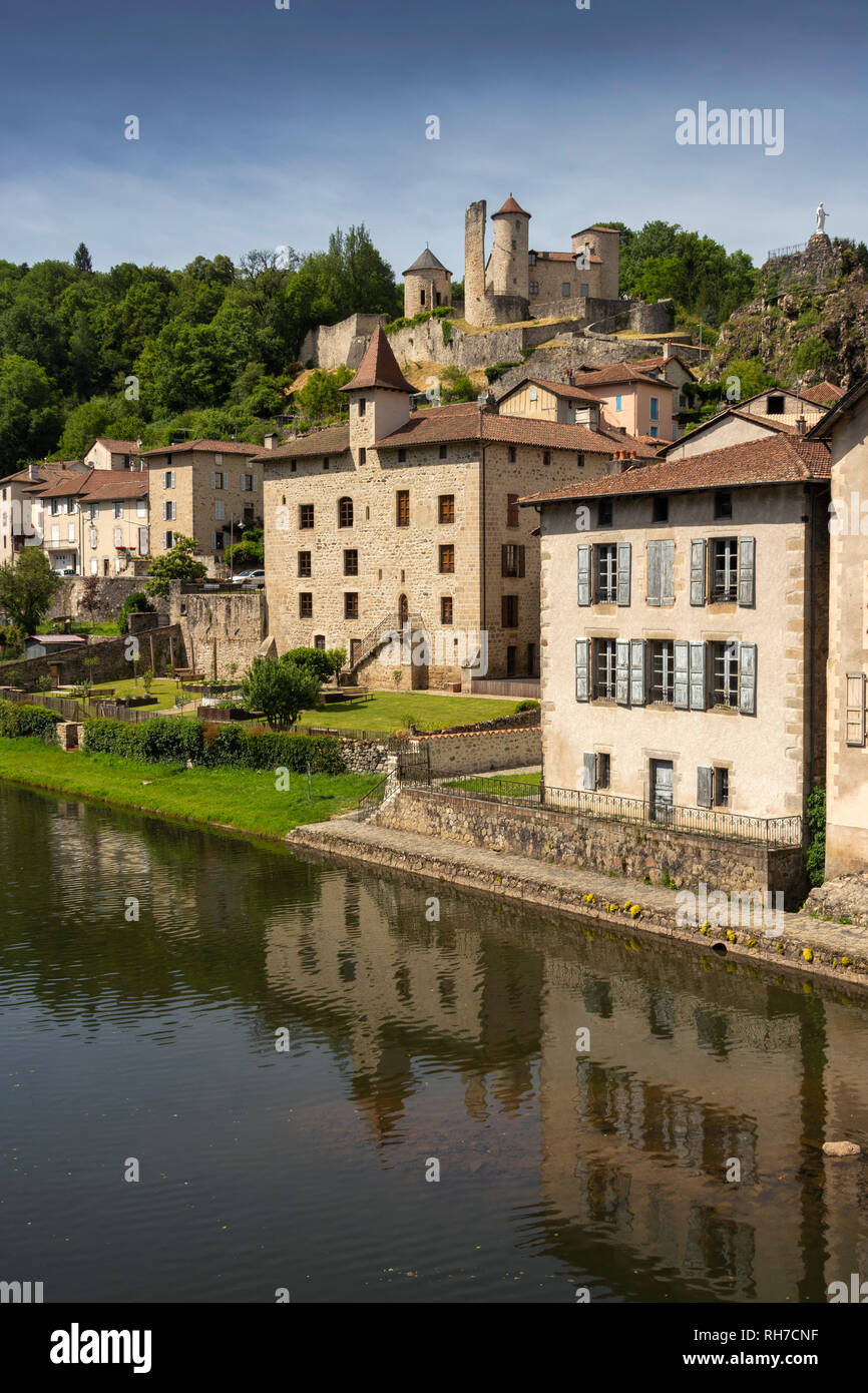 La Roquebrou Stadt und Fluss La Cere, Cantal, Auvergne Rhône-Alpes, Frankreich, Europa Stockfoto