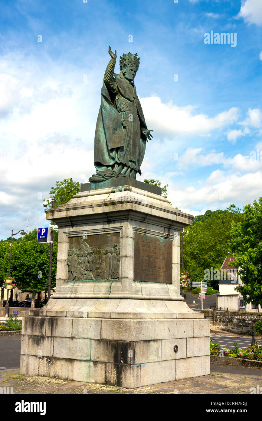 Statue des Papstes Gerbert von Aurillac, Auvergne, Rhône-Alpes, Frankreich Stockfoto