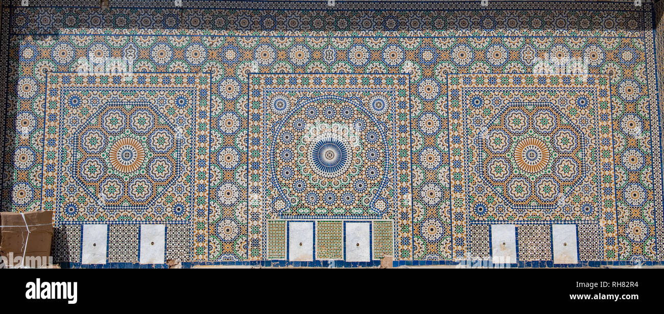 Arabisch floral nahtlose Muster - der traditionellen islamischen Hintergrund. Dekoratives Element - Traditionelle marokkanische Muster, bunten Mosaikfliesen Stockfoto