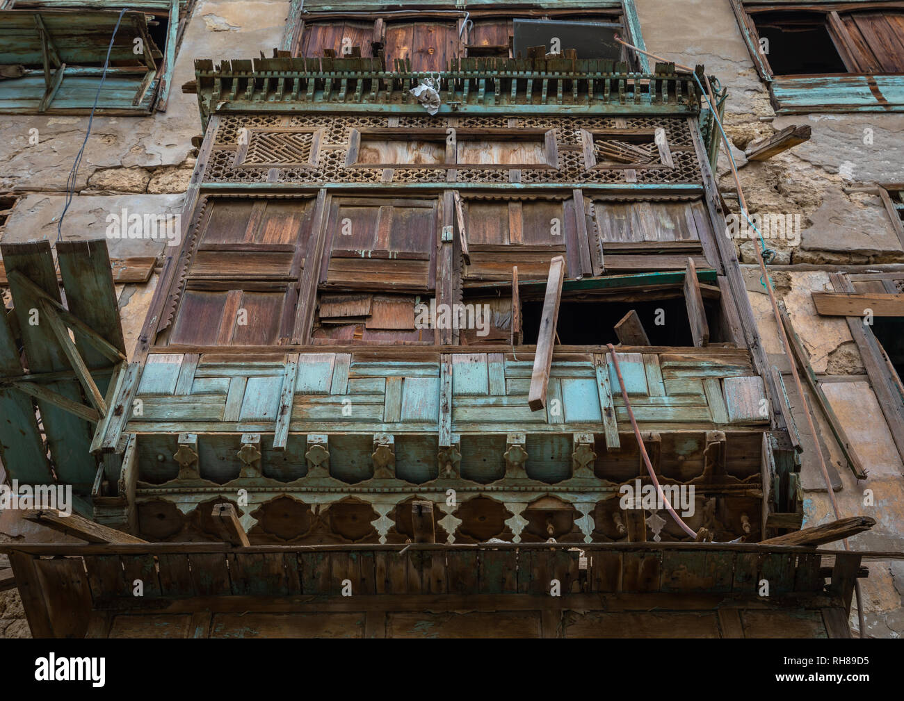 Altes Haus mit Holz- mashrabiya in al-Balad Viertel, Mekka Provinz, Jeddah, Saudi-Arabien Stockfoto